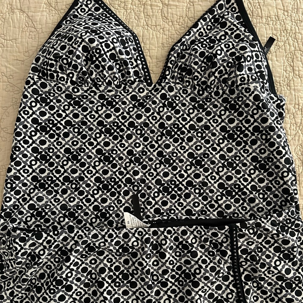 Daisy Fuentes Tankini